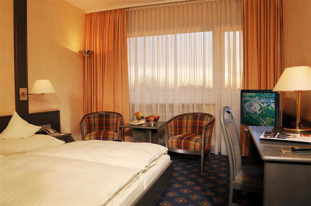 Leonardo Hotel Munich City North Ruang foto